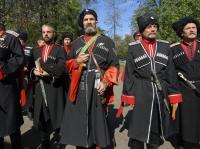 На Ставрополье казакам разрешили применять физическую силу при охране порядка, использовать электрошокеры и травматические пистолеты