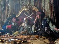 «Пираты Карибского моря: Месть Салазара» окупили себя за три дня показа (видео)