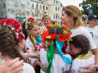 Марина Порошенко встретилась в Грузии с детьми погибших бойцов АТО и обсудила инклюзивное образование (фото)