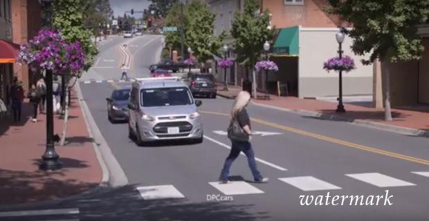 Форд провел эксперимент чтобы научить пешеходов общаться с беспилотными автомобилями