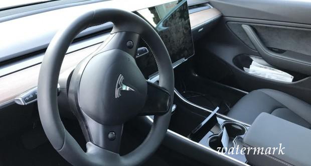 Причиной аварии Tesla Model S в США стала переоценка водителем возможностей системы автопилота автомобиля
