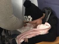 Больной раком британский мальчик дождался рождения сестренки, прежде чем умереть (фото)