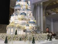 На свадьбе родственницы Назарбаева гостей удивили полуторатонным тортом (фото, видео)