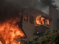 В Атланте родители выбрасывали детей из окно горящего дома (видео)