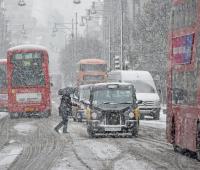 Снегопады в Великобритании: погибли двое взрослых и ребенок