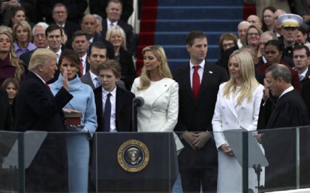 На инаугурации Трампа присутствовали не только его дети и внуки, зять и невестка, но также и бывшие жены (фото)