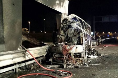В Италии после ДТП в автобусе заживо сгорели дети (фото)