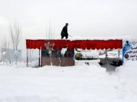 В Афганистане и Пакистане снегопады и лавины унесли за три дня жизни более 110 человек