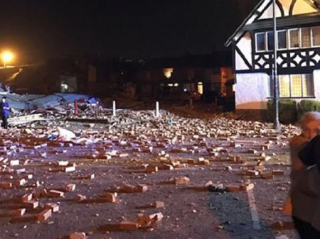 В Великобритании взрыв газа полностью разрушил китайский ресторан и танцевальную студию (фото)