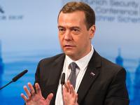 Госдума РФ отказалась расследовать обвинения, выдвинутые против Медведева Фондом борьбы с коррупцией