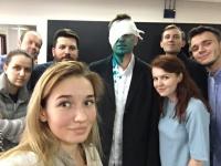 Навального облили зеленкой в Москве (фото)