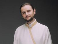 Победителем «Голосу країни - 7» стал поющий священник Александр Клименко (видео)