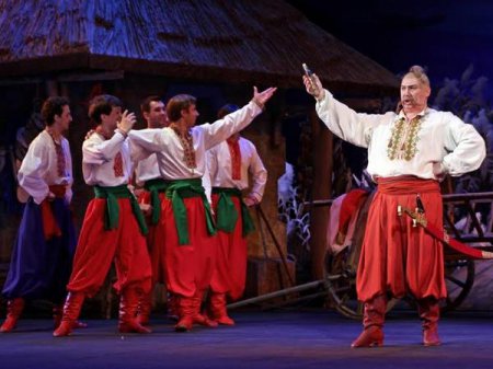 В мае в Национальной опере Украины состоится пятый премьерный показ оперы «Флория Тоска» (фото)