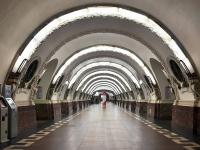 В Санкт-Петербурге на станции метро "Площадь Восстания" обнаружена еще одна бомба