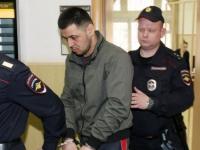 Восемь человек арестованы в Москве и Санкт-Петербурге как сообщники смертника, совершившего взрыв в метро