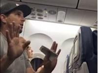 Американская авиакомпания Delta извинилась перед пассажиром, которого ссадили с самолета с двумя маленькими детьми (видео)