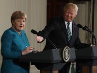 Меркель признала, что Европа уже не может полагаться на США