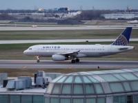 На борт самолета United Airlines снова проник скорпион
