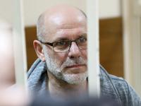 В Москве арестован бывший директор московского театрального "Гоголь-центра"