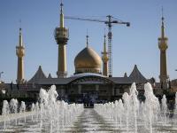 В Тегеране смертники взорвали себя возле мавзолея аятоллы Хомейни и в здании парламента