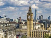 В Великобритании начались внеочередные выборы в парламент