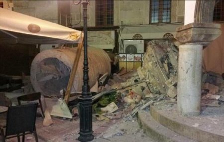 Мощное землетрясение в Эгейском море привело к жертвам на популярных турецких и греческих курортах (фото)