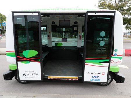 В Эстонии начали курсировать беспилотные автобусы (фото)