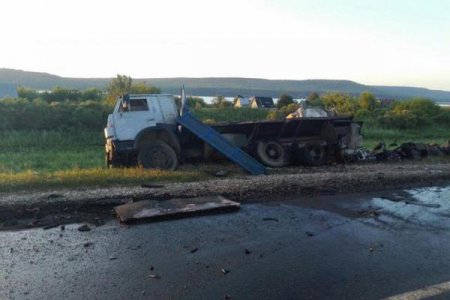 В российском Татарстане сгорели заживо 14 пассажиров автобуса (фото, видео)