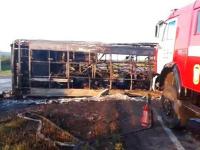 В российском Татарстане сгорели заживо 14 пассажиров автобуса (фото, видео)