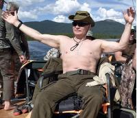 «Путин опять с голым пузом в телевизоре. Значит, скоро выборы» (фото)