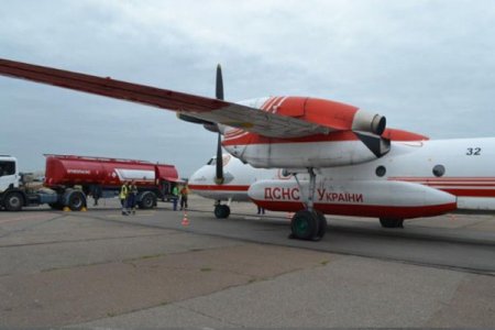 Украинский самолет прилетел тушить пожары в Грузии (фото)