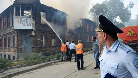 В Ростове-на-Дону горят не менее 25 жилых домов (фото, видео)