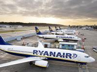 Лоукостер Ryanair отменил более 700 тысяч оплаченных билетов