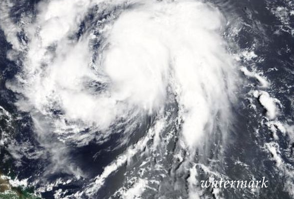 На Доминикану надвигется ураган Мария