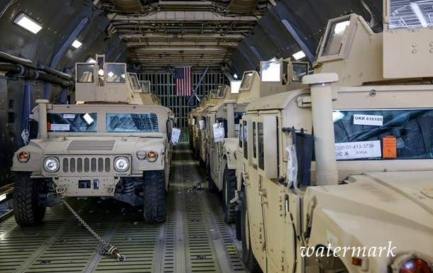 Украина получит новую партию броневиков из США