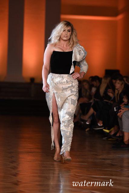 Ukrainian Fashion Week удивила моделями plus-size: Андре Тан представил коллекцию для дам "в теле"