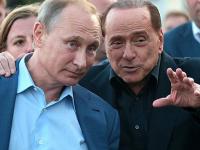 Пододеяльник, на котором изображены Владимир Путин и Сильвио Берлускони, бывший премьер-министр Италии преподнес президенту России в день его 65-летия
