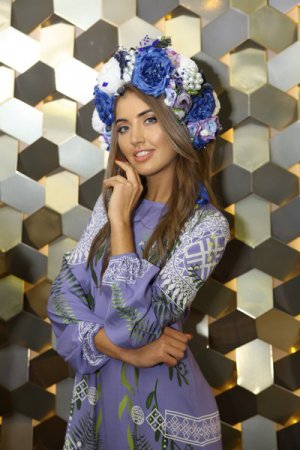 На финальное платье украинки Полины Ткач для конкурса «Мисс мира-2017» ушло 30 метров ткани! (фото)