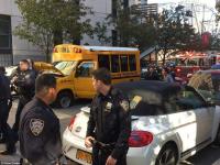 Водитель грузовика, сбивший людей на Манхэттене, выкрикивал "Аллах акбар!" (видео)
