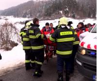 В Словакии автомобиль врезался в группу детей