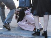 Шэрон Стоун завела молодого любовника, оголилась и рухнула на улице (фото)