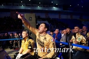 Известный украинский тренер по боксу находится в коме после нападения в Николаеве