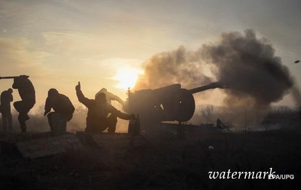 Сутки в АТО: 52 обстрела, трое раненых