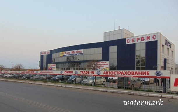 В Николаеве в автосалон бросили гранату