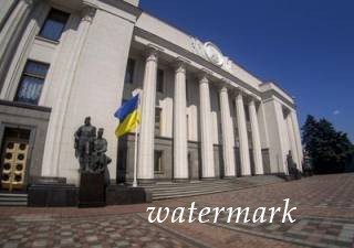 Депутаты Верховной Рады лишь с девятой пробы дали старт «тотальной украинизации». Не пренебрегали и про NewsOne