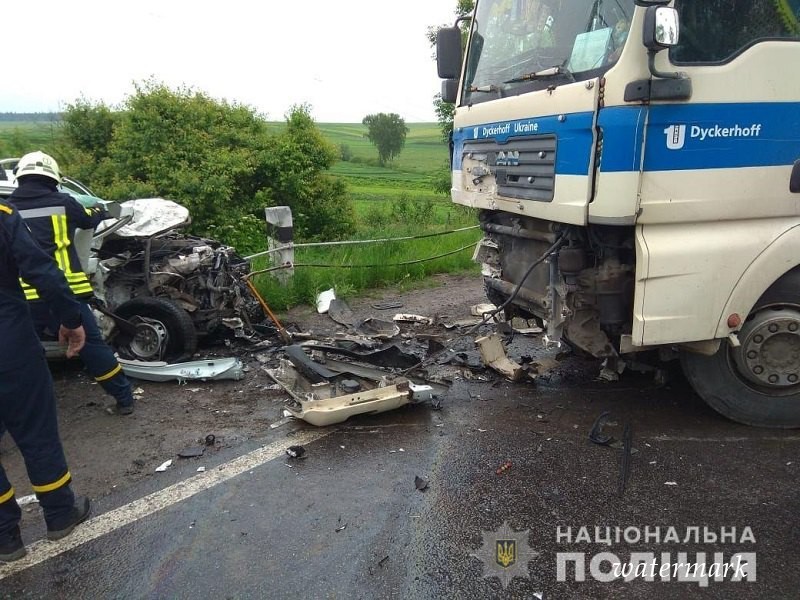 В ДТП в Тернопольской области погибли четверо сотрудников "Укрэнерго"